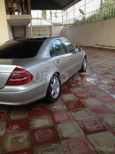 Mercedes E 270 2002, 240,000 km - 2.7 l - Tovuz