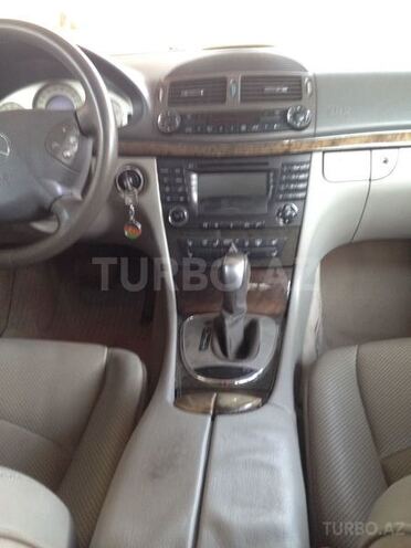 Mercedes E 270 2002, 240,000 km - 2.7 l - Tovuz