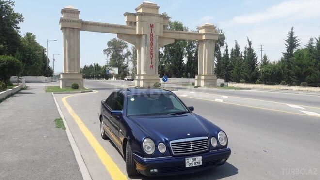 Mercedes E 300 1997, 237,000 km - 3.0 l - Bakı