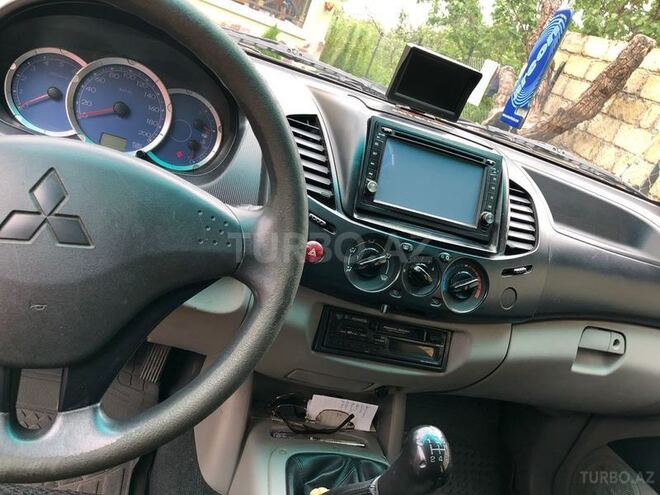 Mitsubishi L200 2007, 212 km - 2.5 l - Bakı