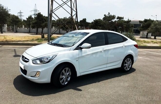 Hyundai Accent 2012, 85,000 km - 1.6 l - Bakı