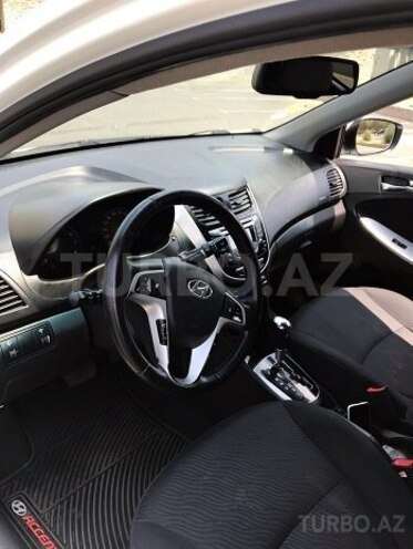 Hyundai Accent 2012, 85,000 km - 1.6 l - Bakı