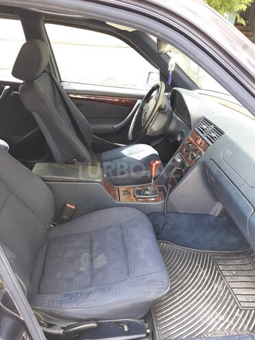 Mercedes C 180 1997, 307,000 km - 1.8 l - Sumqayıt