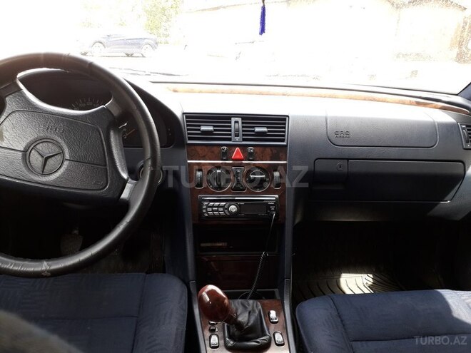 Mercedes C 180 1997, 307,000 km - 1.8 l - Sumqayıt
