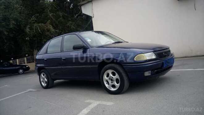 Opel Astra 1995, 856,325 km - 1.6 l - Sumqayıt