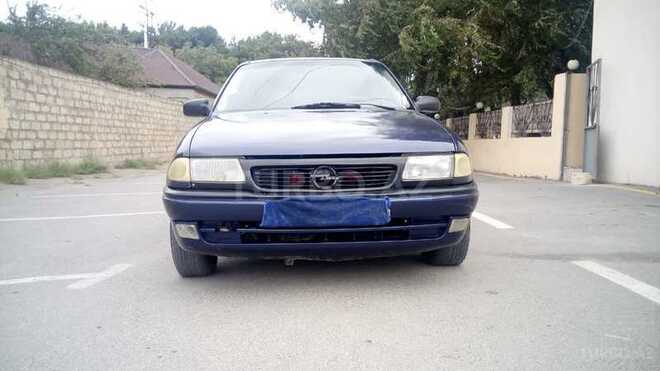 Opel Astra 1995, 856,325 km - 1.6 l - Sumqayıt