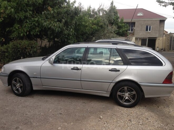 Mercedes C 180 1999, 257,000 km - 1.8 l - Bakı