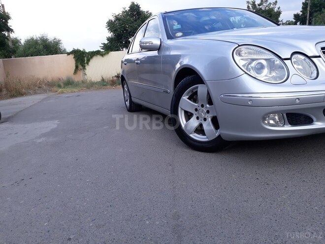 Mercedes E 240 2002, 285,000 km - 2.6 l - Gəncə