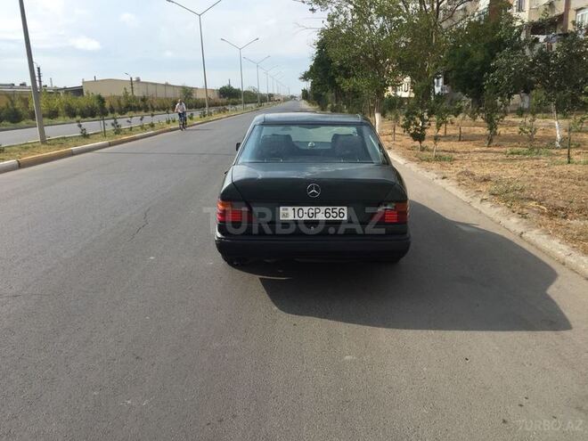 Mercedes E 200 1989, 430,000 km - 2.0 l - Sumqayıt