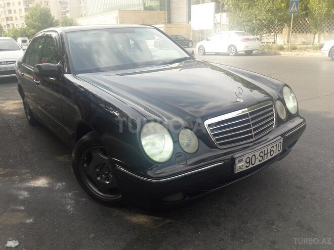 Mercedes E 270 2001, 334,000 km - 2.7 l - Bakı