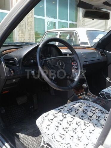 Mercedes C 180 1998, 198,000 km - 1.8 l - Gəncə