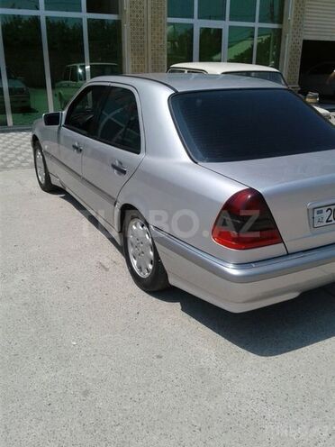 Mercedes C 180 1998, 198,000 km - 1.8 l - Gəncə