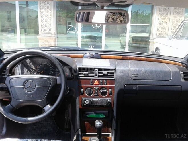 Mercedes C 180 1998, 198,000 km - 1.8 l - Gəncə