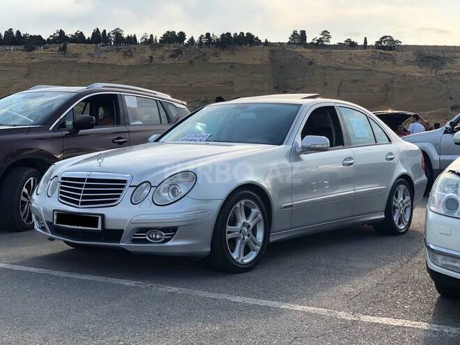 Mercedes E 320 2008, 318,000 km - 3.2 l - Bakı