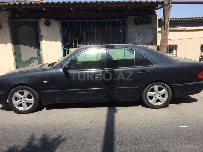 Mercedes E 230 1997, 280,000 km - 0.2 l - Bakı