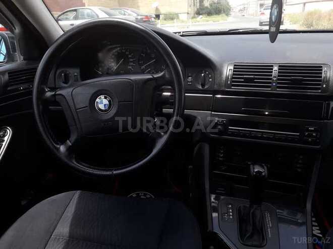 BMW 528 1999, 380,000 km - 2.8 l - Bakı