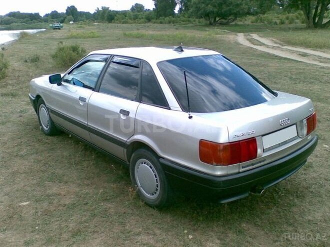Audi 80 1987, 250,000 km - 1.8 l - Bakı