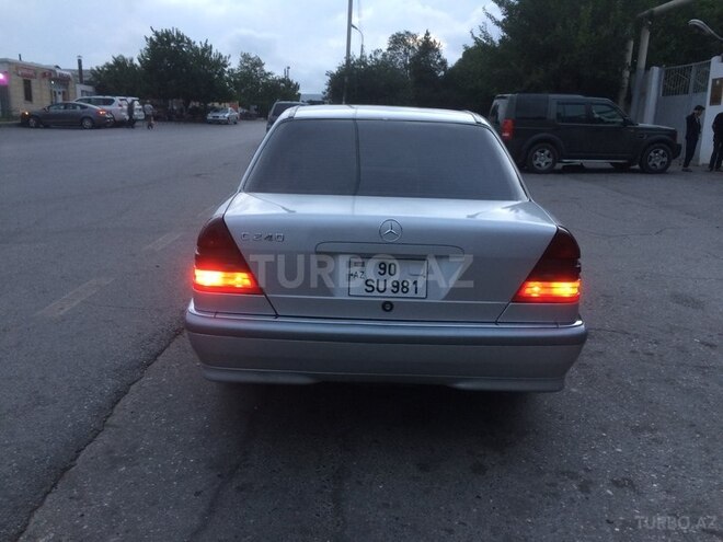 Mercedes C 240 2000, 205,600 km - 2.4 l - Bakı