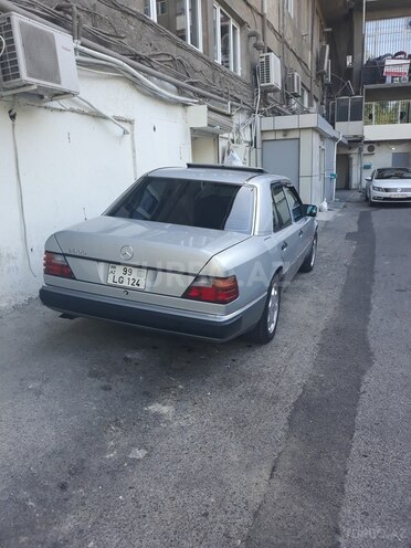 Mercedes E 300 1991, 190,000 km - 3.0 l - Bakı