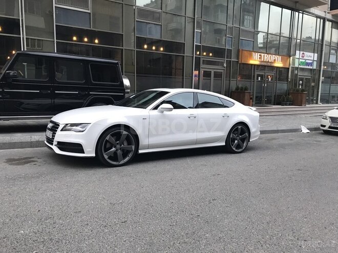 Audi A7 2014, 98,000 km - 3.0 l - Bakı