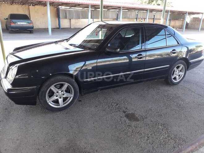 Mercedes E 200 1996, 333,000 km - 2.0 l - Bakı