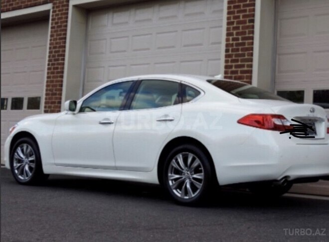 Infiniti  2013, 75,000 km - 5.6 l - Gəncə