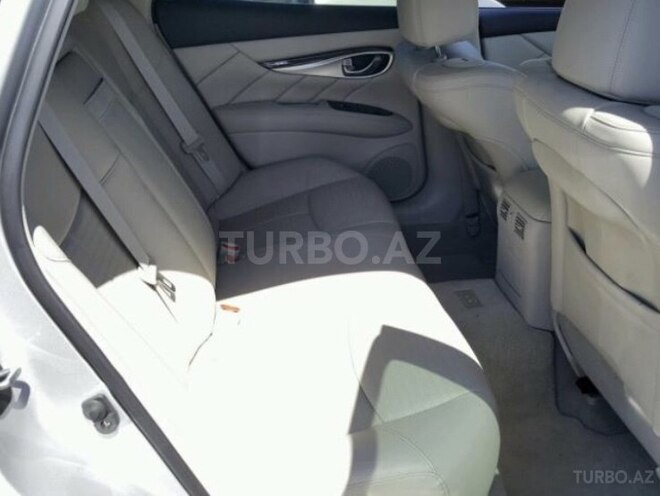 Infiniti  2013, 75,000 km - 5.6 l - Gəncə