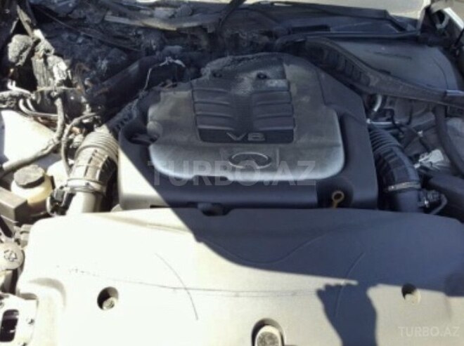 Infiniti  2013, 75,000 km - 5.6 l - Gəncə