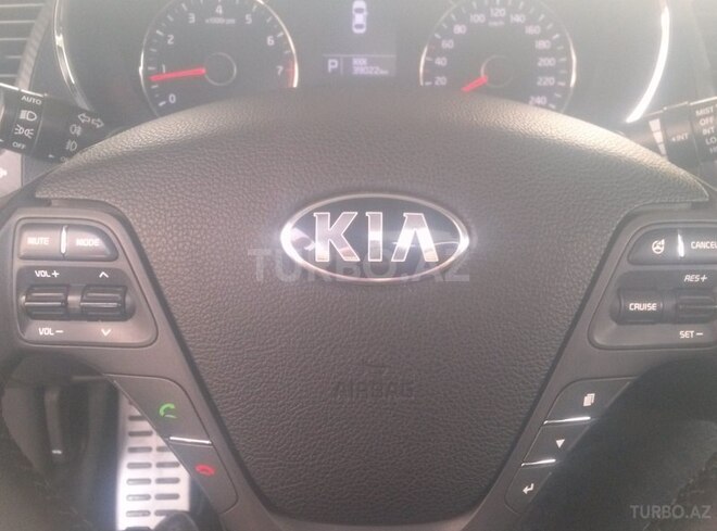 Kia Cerato 2015, 39,000 km - 1.6 l - Bakı