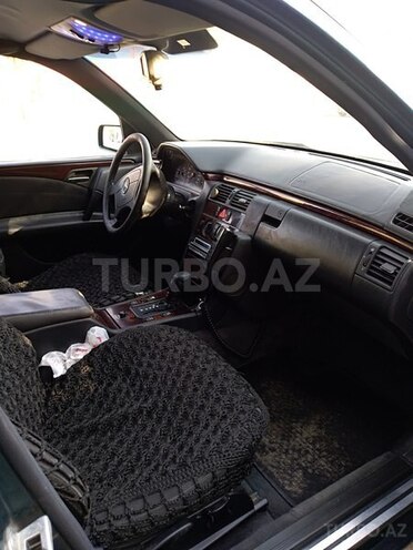Mercedes E 230 1996, 311,000 km - 2.3 л - Biləsuvar