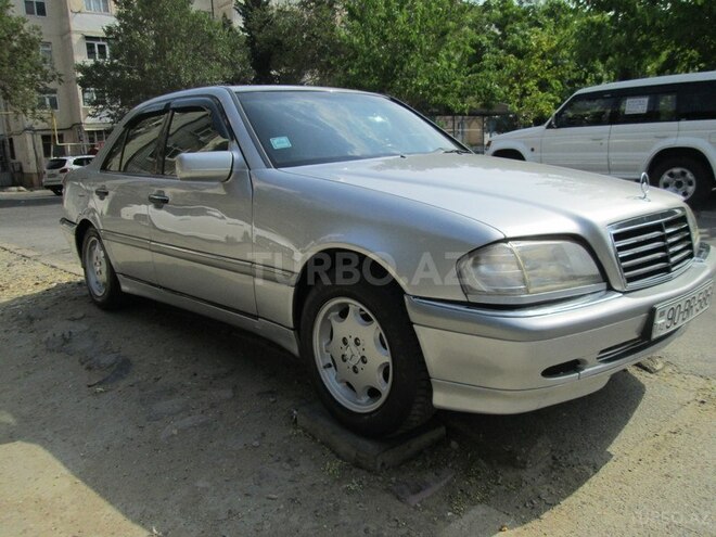 Mercedes C 220 1996, 245,000 km - 2.2 l - Bakı