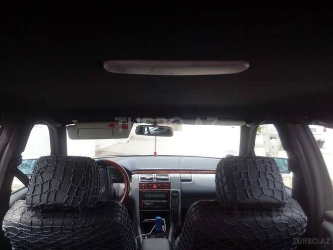 Mercedes E 240 1998, 377,000 km - 2.6 l - Bakı