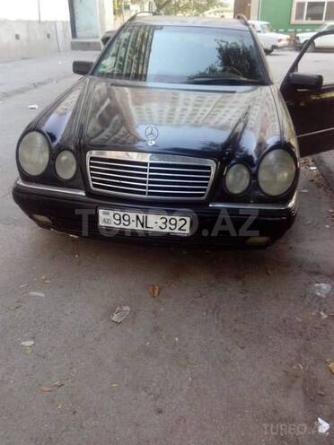 Mercedes E 240 1998, 377,000 km - 2.6 l - Bakı