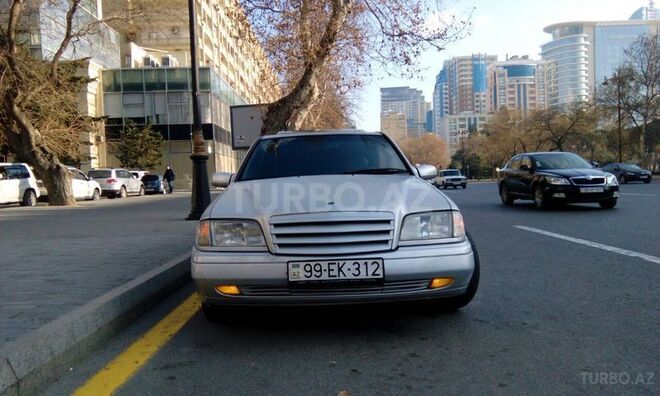 Mercedes C 180 1993, 354,682 km - 1.8 л - Bakı