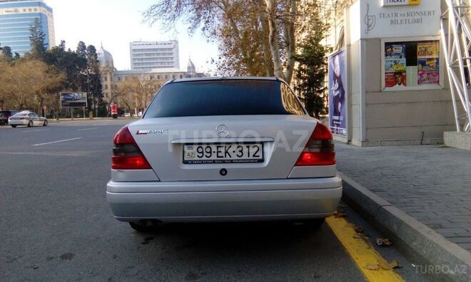 Mercedes C 180 1993, 354,682 km - 1.8 л - Bakı