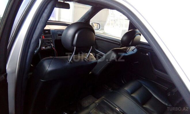 Mercedes C 180 1993, 354,682 km - 1.8 л - Bakı