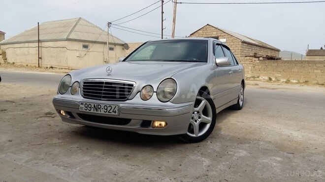 Mercedes E 280 1999, 270,000 km - 2.8 l - Bakı