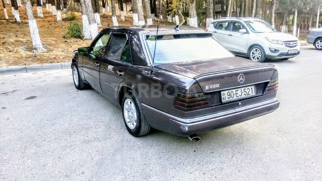 Mercedes E 200 1991, 307,014 km - 2.0 l - Sumqayıt