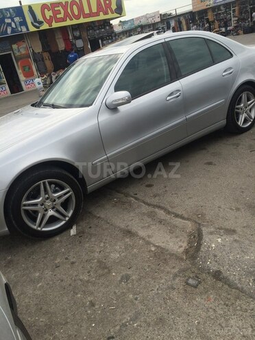 Mercedes E 220 2006, 303,000 km - 2.2 l - Bakı