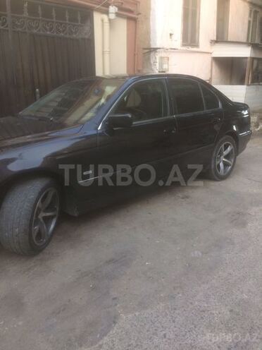 BMW 528 1996, 350,000 km - 2.8 l - Bakı
