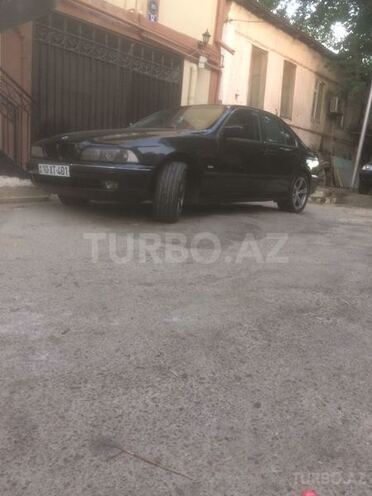 BMW 528 1996, 350,000 km - 2.8 l - Bakı