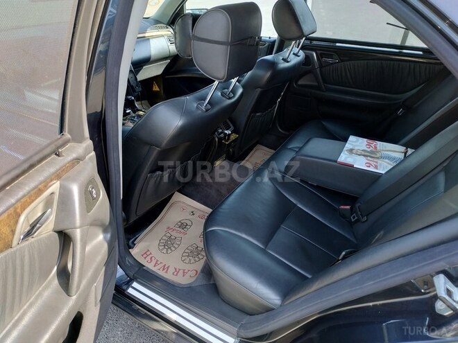 Mercedes E 280 1999, 287,992 km - 2.8 l - Bakı