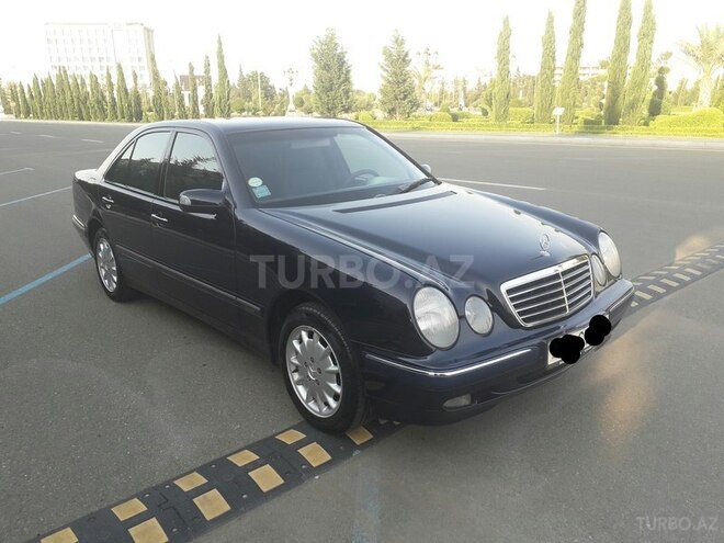 Mercedes E 200 2000, 171,800 km - 2.0 л - Göygöl