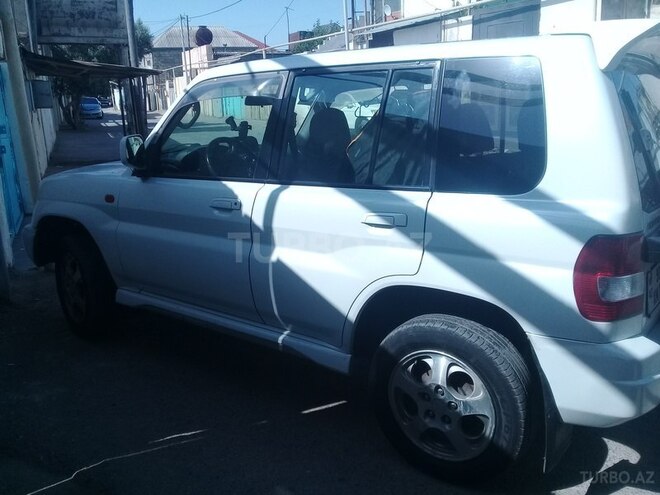 Mitsubishi Pajero io 1999, 256,800 km - 1.8 l - Bakı