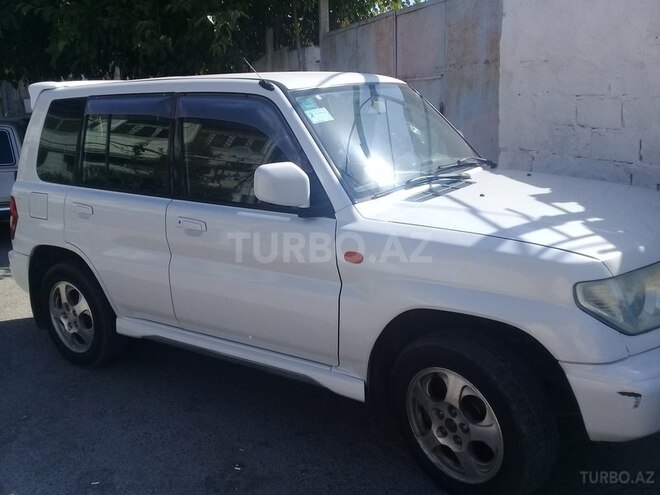 Mitsubishi Pajero io 1999, 256,800 km - 1.8 l - Bakı