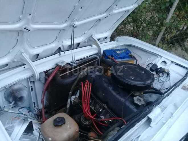 LADA (VAZ) 2106 1978, 380,000 km - 1.3 l - Ucar