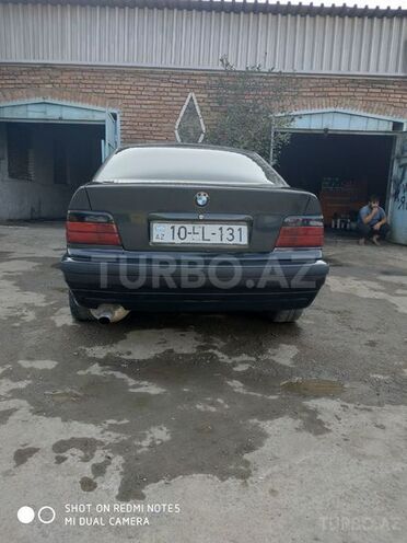 BMW 320 1992, 280,000 km - 2.0 l - Gəncə