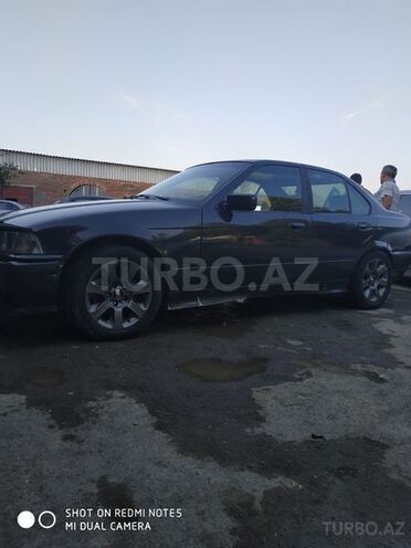 BMW 320 1992, 280,000 km - 2.0 l - Gəncə