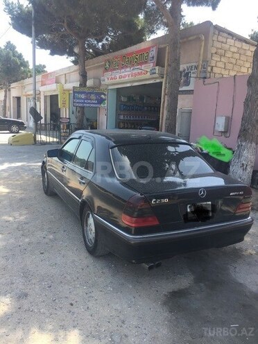 Mercedes C 230 1997, 260,000 km - 2.3 l - Bakı