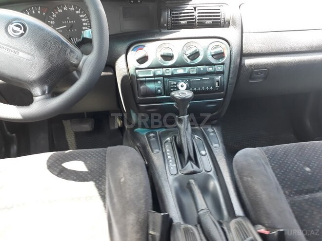 Opel Omega 1999, 235,000 km - 2.0 l - Xaçmaz